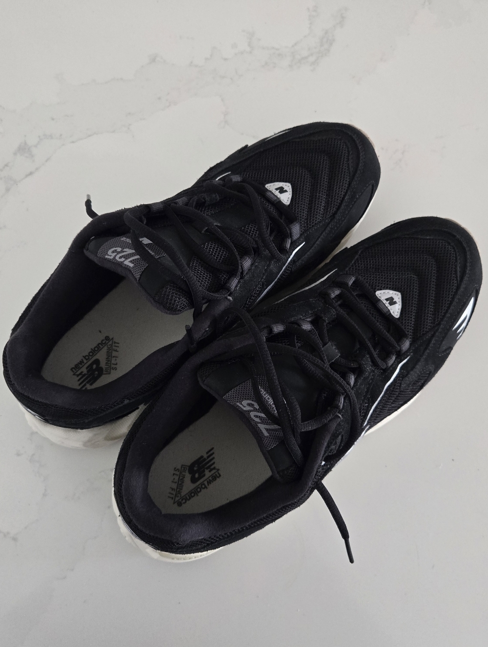 EUC New Balance 725 Black Athletic Sneakers Shoes Casual Men's ML725BB Size 12 - Picture 5 of 9